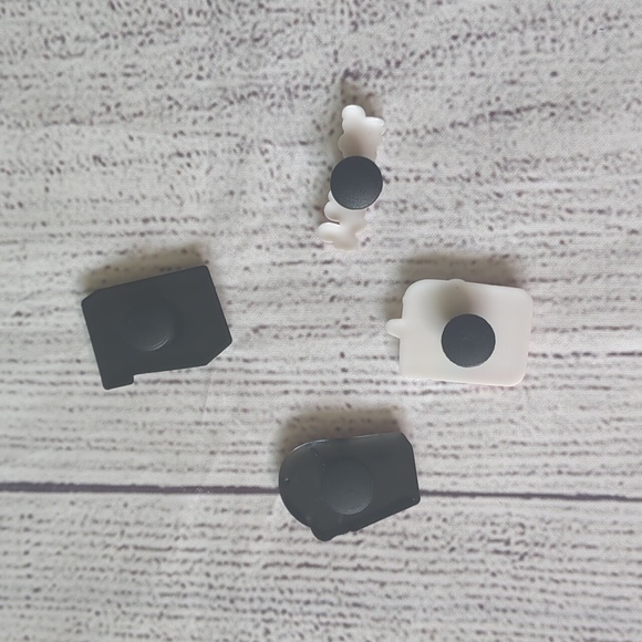 Croc charms 🍗 - Picture 2 of 3